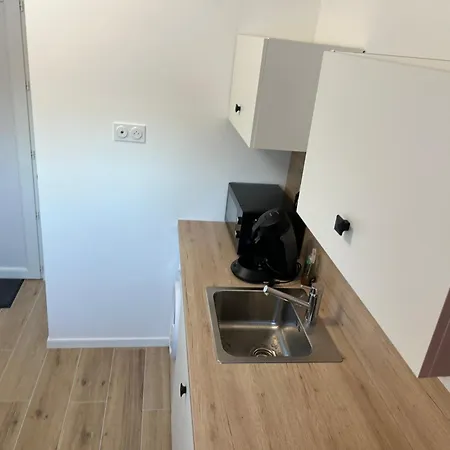 Apartment Flat *